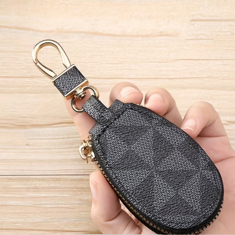 Vintage Style Multi Functional Key Holder Pouch